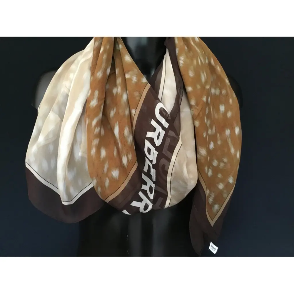 Ch&acirc;le Burberry London England - Mousseline de Soie Vêtements