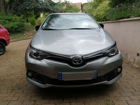 Toyota Auris Hybride 136h Collection 2017 occasion Ottersthal 67700