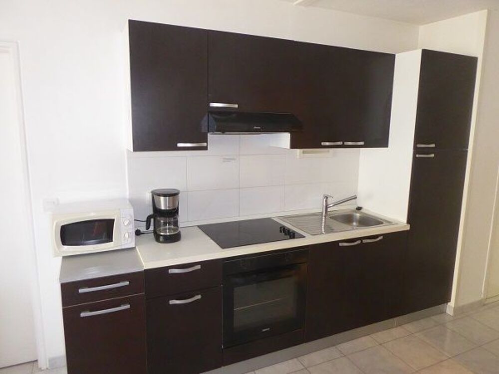   APPARTEMENT 2 PIÈCES,CLIMATISATION + PARKING,PLAGE 100 MTS.  Languedoc-Roussillon, Carnon Plage (34280)