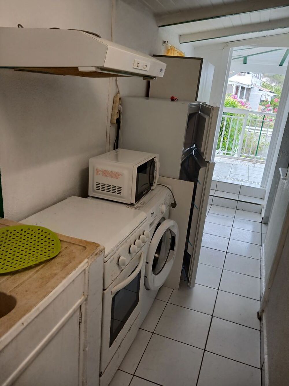 Location Appartement Au Gosier T1 600 € CC Le gosier