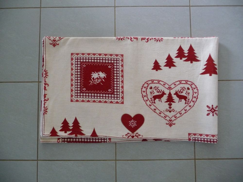 Tissu grandes dimensions motifs No&euml;l en Alsace - Neuf Décoration