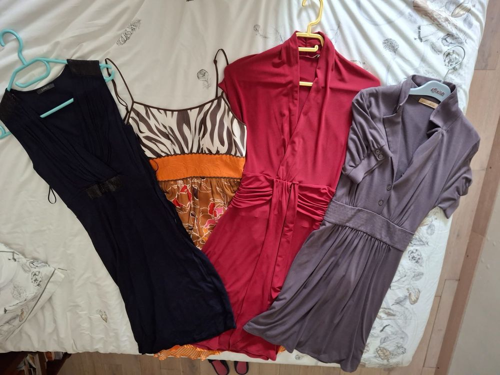 Lot de 4 robes Vêtements
