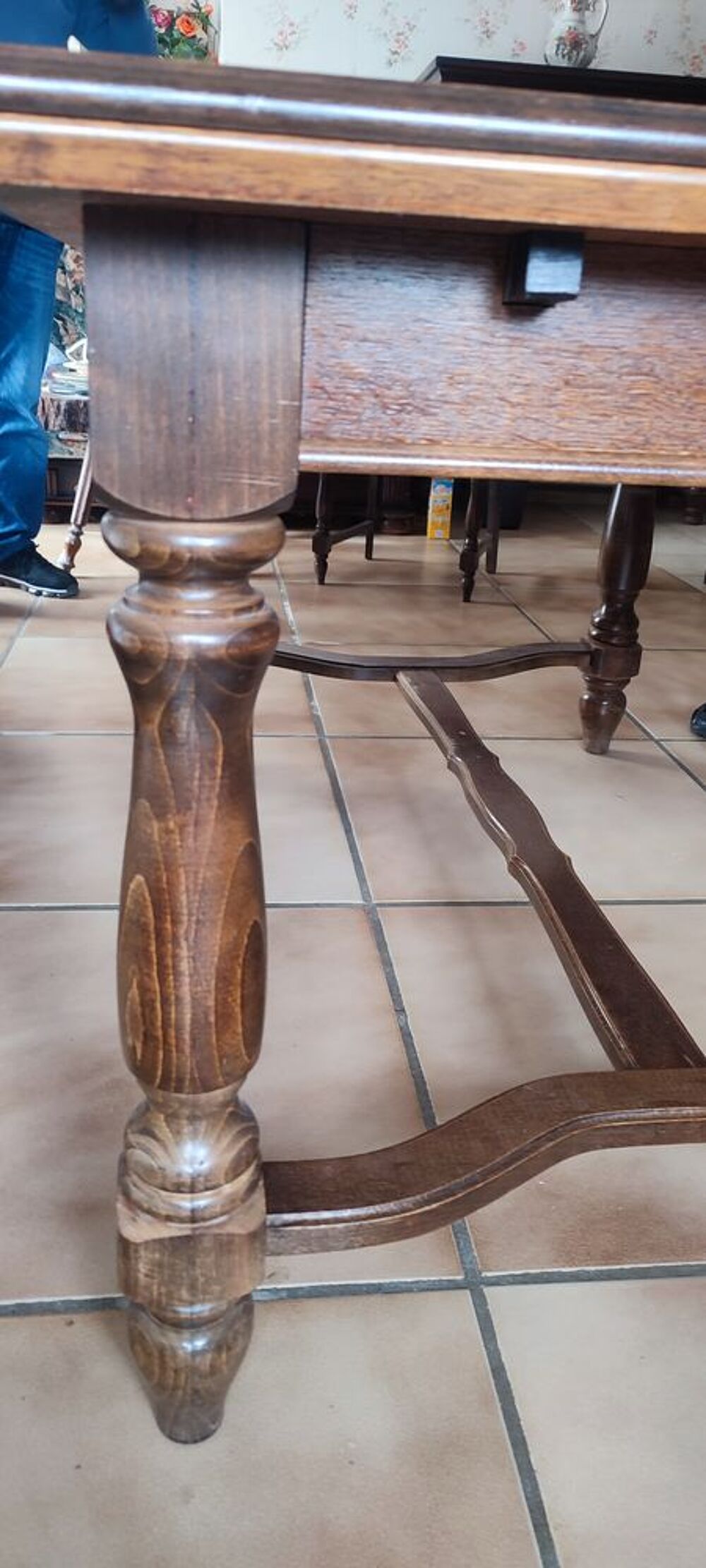 Table en bois massif Meubles