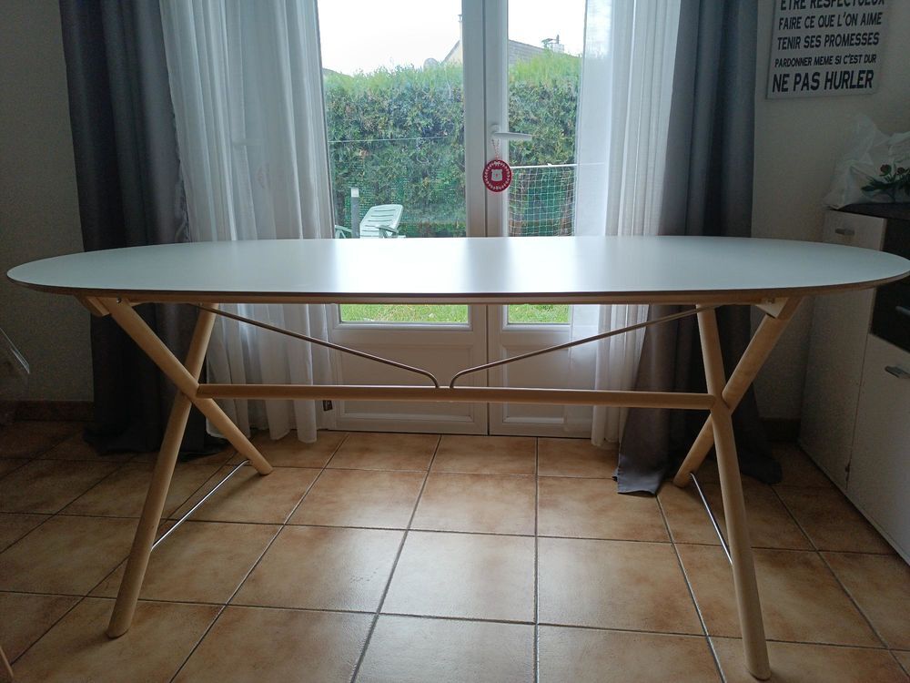 Table de salle &agrave; manger Meubles