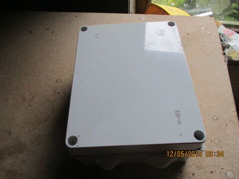 grand boitier �lectrique 10 Casteljaloux (47)