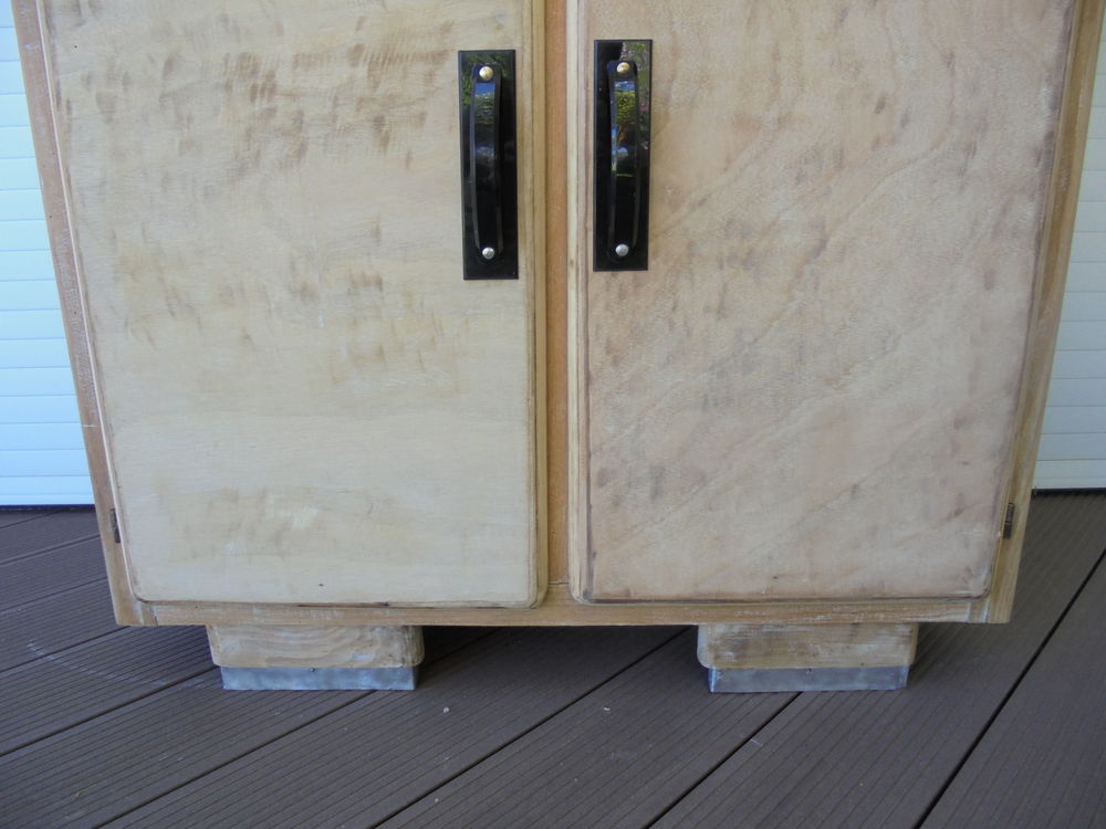 Ancien meuble de cuisine relook&eacute;,buffet vintage Meubles