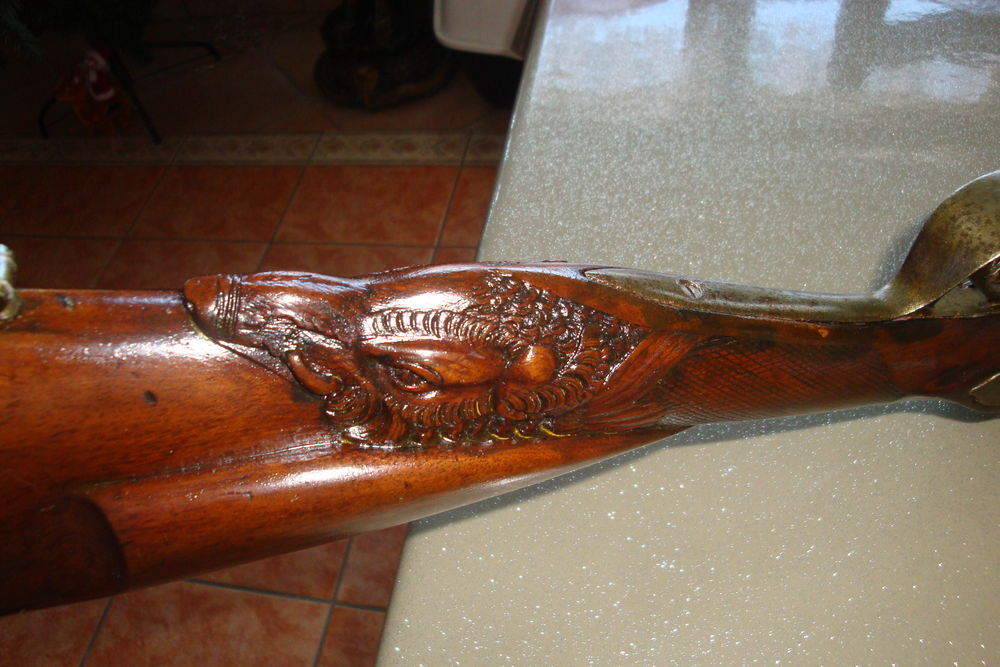 fusil poudre noir. 