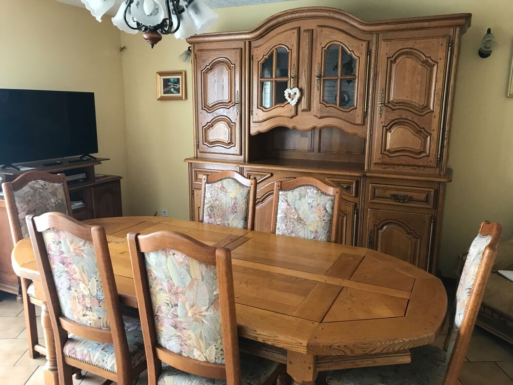 Salle &agrave; manger rustique Meubles