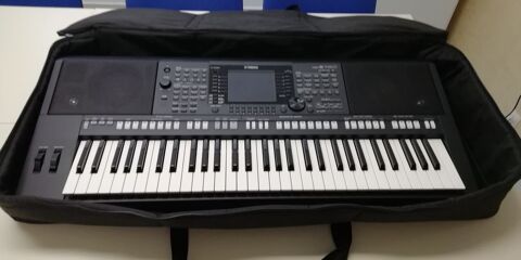 Arrangeur YAMAHA PSR S750 520 Dole (39)