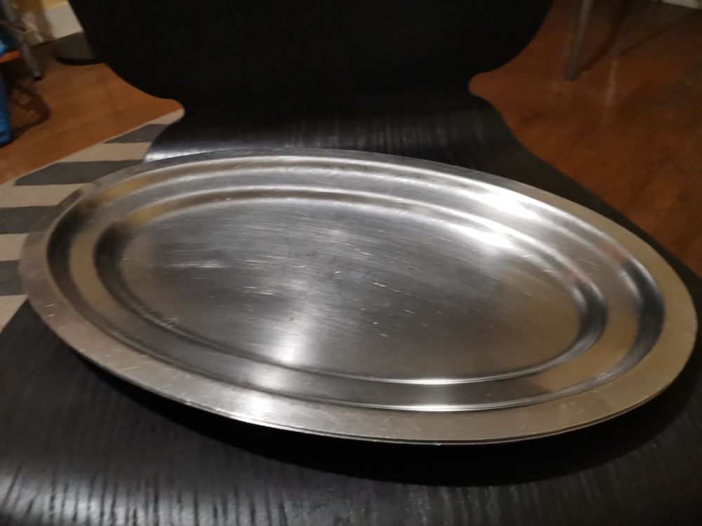 5 Plats en inox Electroménager
