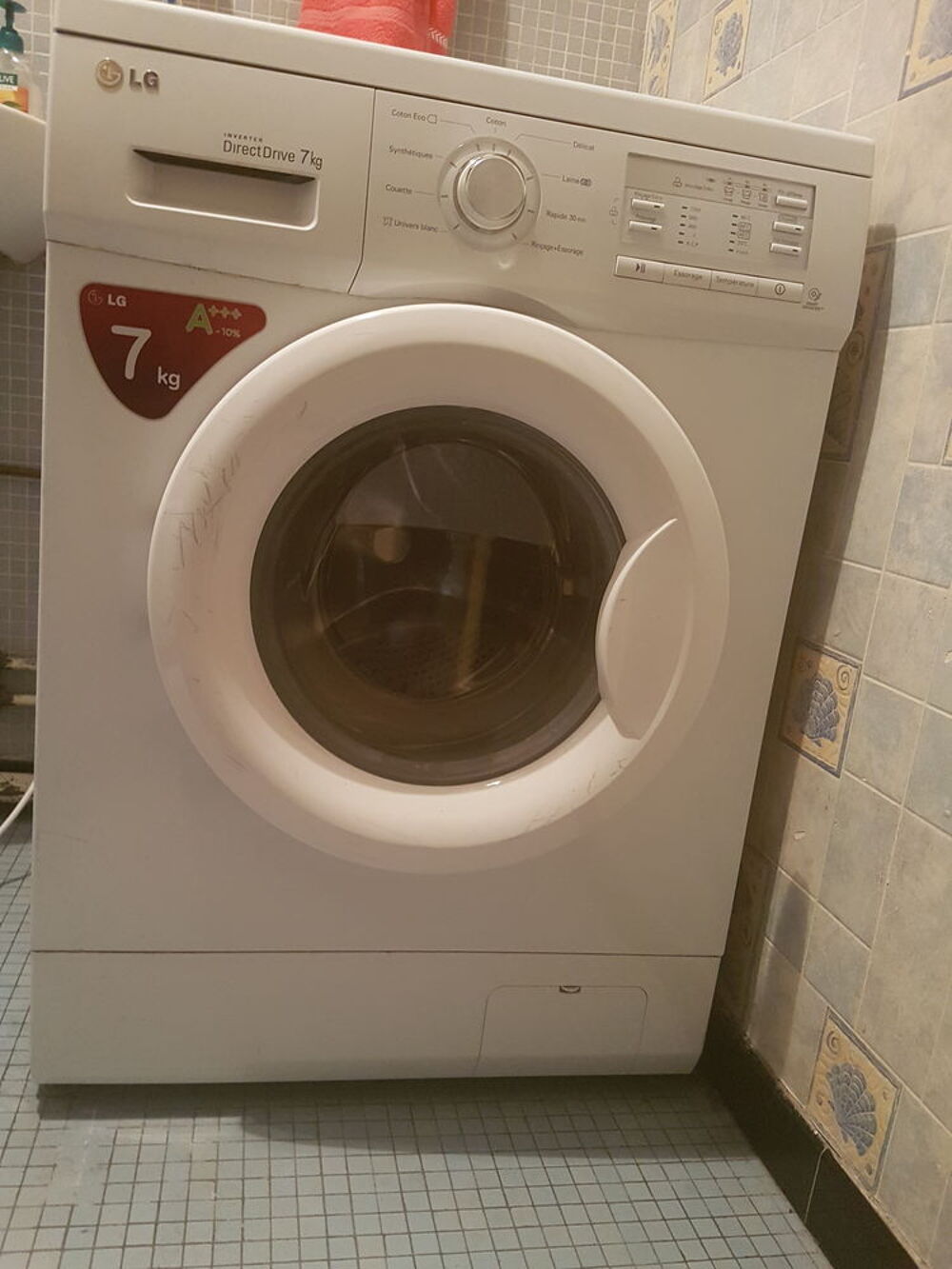 Machine &agrave; laver LG Direct DRIVE 7KG LG F7270+d&eacute;tartrant Electroménager