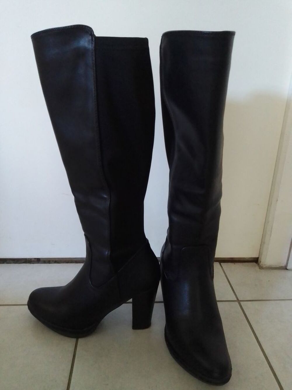 bottes noires Chaussures