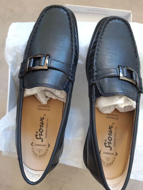 Mocassins pur cuir doubl�s cuir  marque Sioux  + KWAY tout 55 Le Cannet (06)