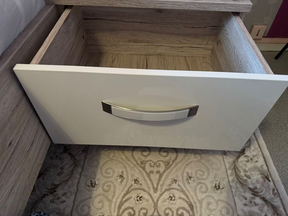 Lit 160x200 Meubles