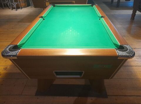 Billard Suprme Anglais - Bois de Chtaignier  1500 Pornic (44)