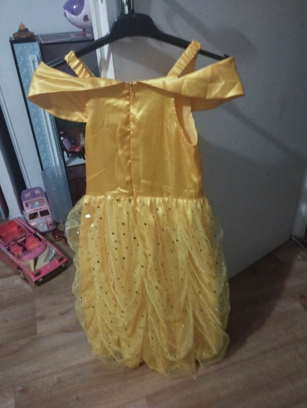 costume de la belle Vtements enfants