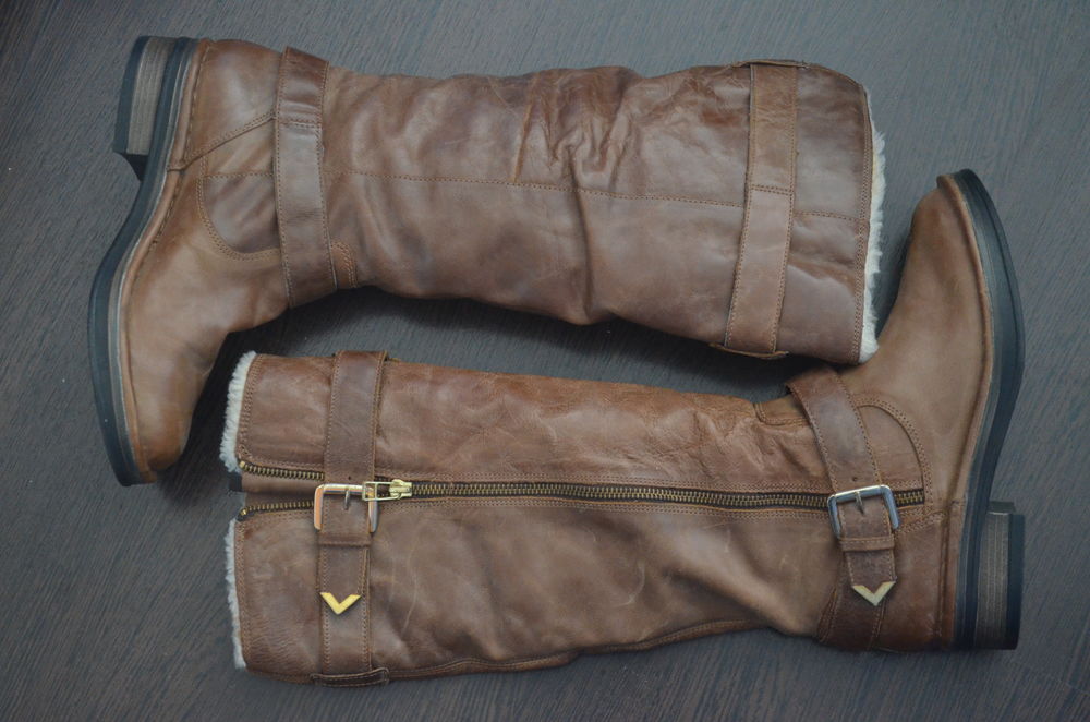 Paire de bottes bata Chaussures