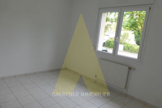  Maison à louer 7 pièces 149 m²