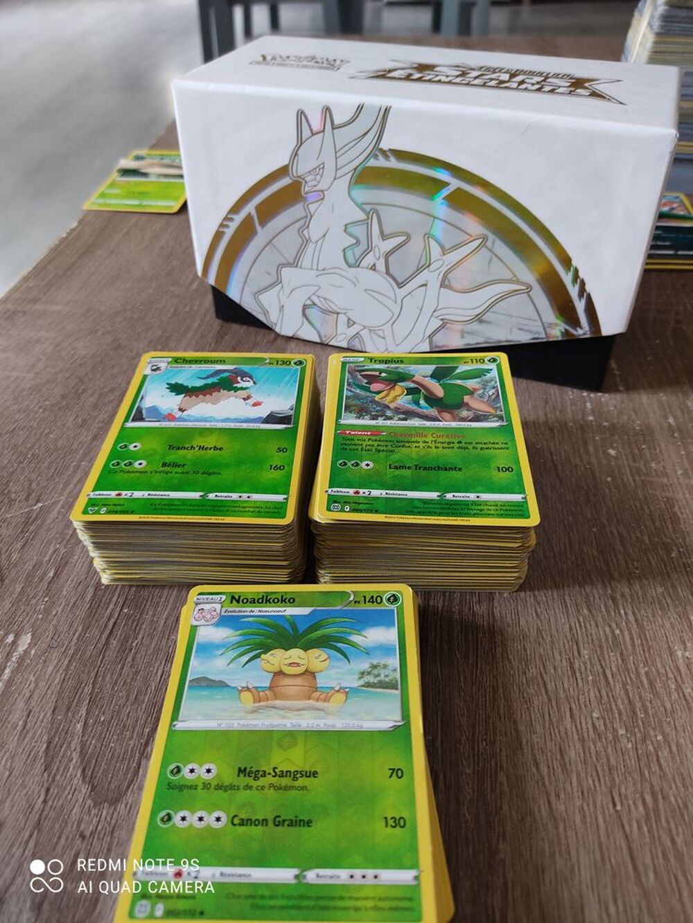 Lot de carte pok&eacute;mon Consoles et jeux vidéos