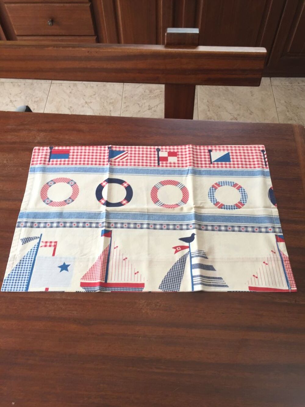 Drap de lit + Housse coussin lit enfant motif Puériculture