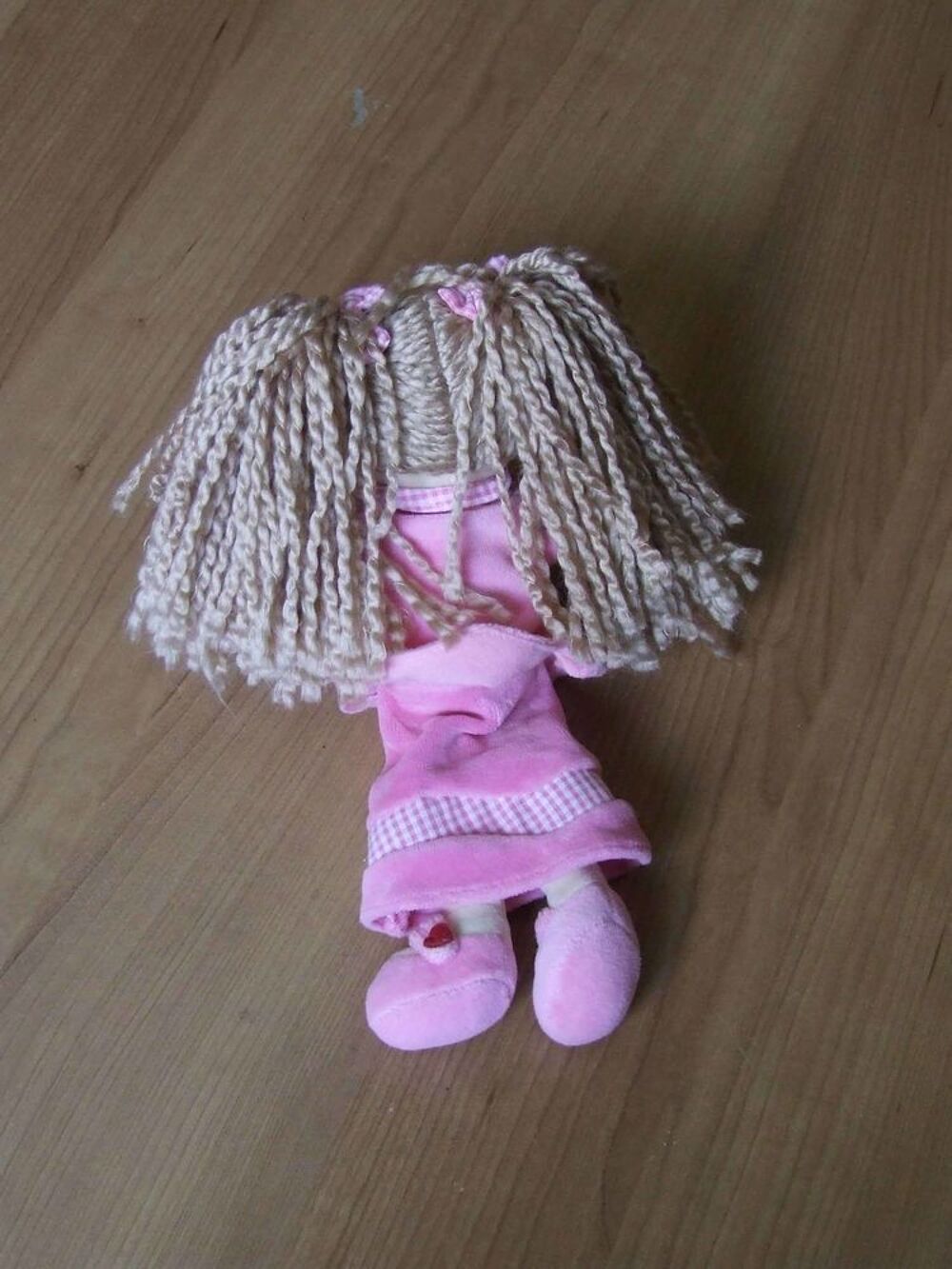 Poup&eacute;e de chiffon rose, doudou, Norme CE Jeux / jouets