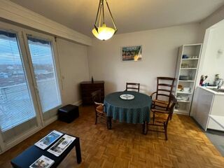  Appartement à louer 2 pièces 47 m²