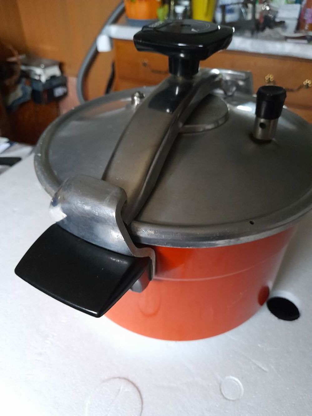 Cocotte minute SEB 8l alu Electroménager