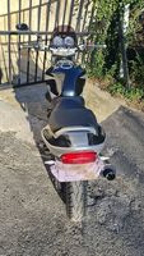 SUZUKI 2002 occasion 30140 Tornac