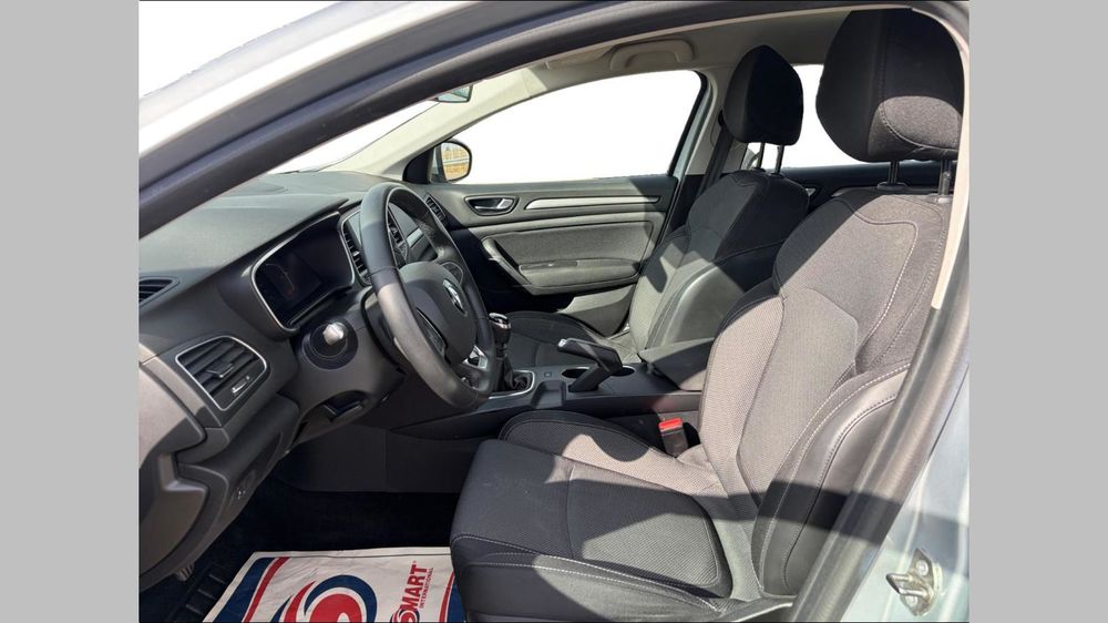 Megane IV Estate TCe 140 Evolution 2023 occasion 91200 Athis-Mons