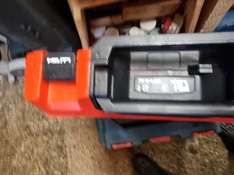 Perforateur hilti te4 a22 400 Nux-les-Mines (62)