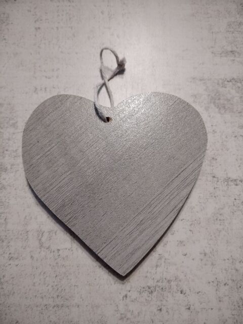 COEUR en bois 2 Figeac (46)