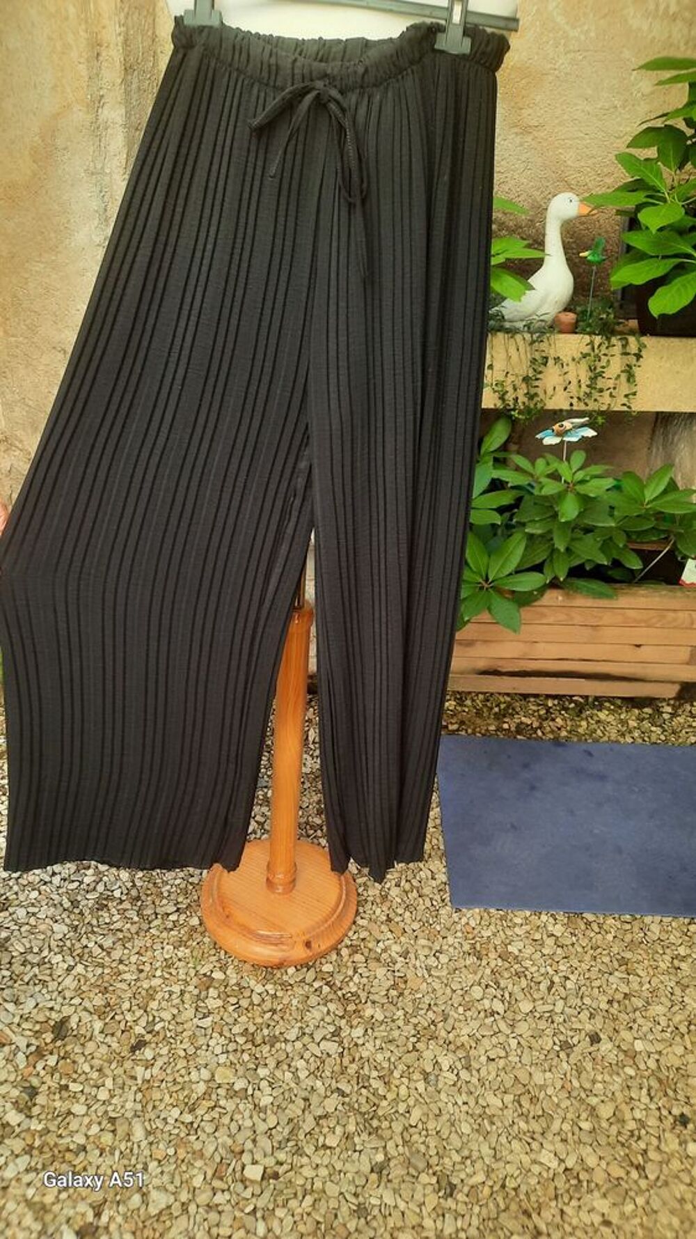 JUPE-CULOTTE PLISSEE NOIRE EXTENSIBLE V�tements