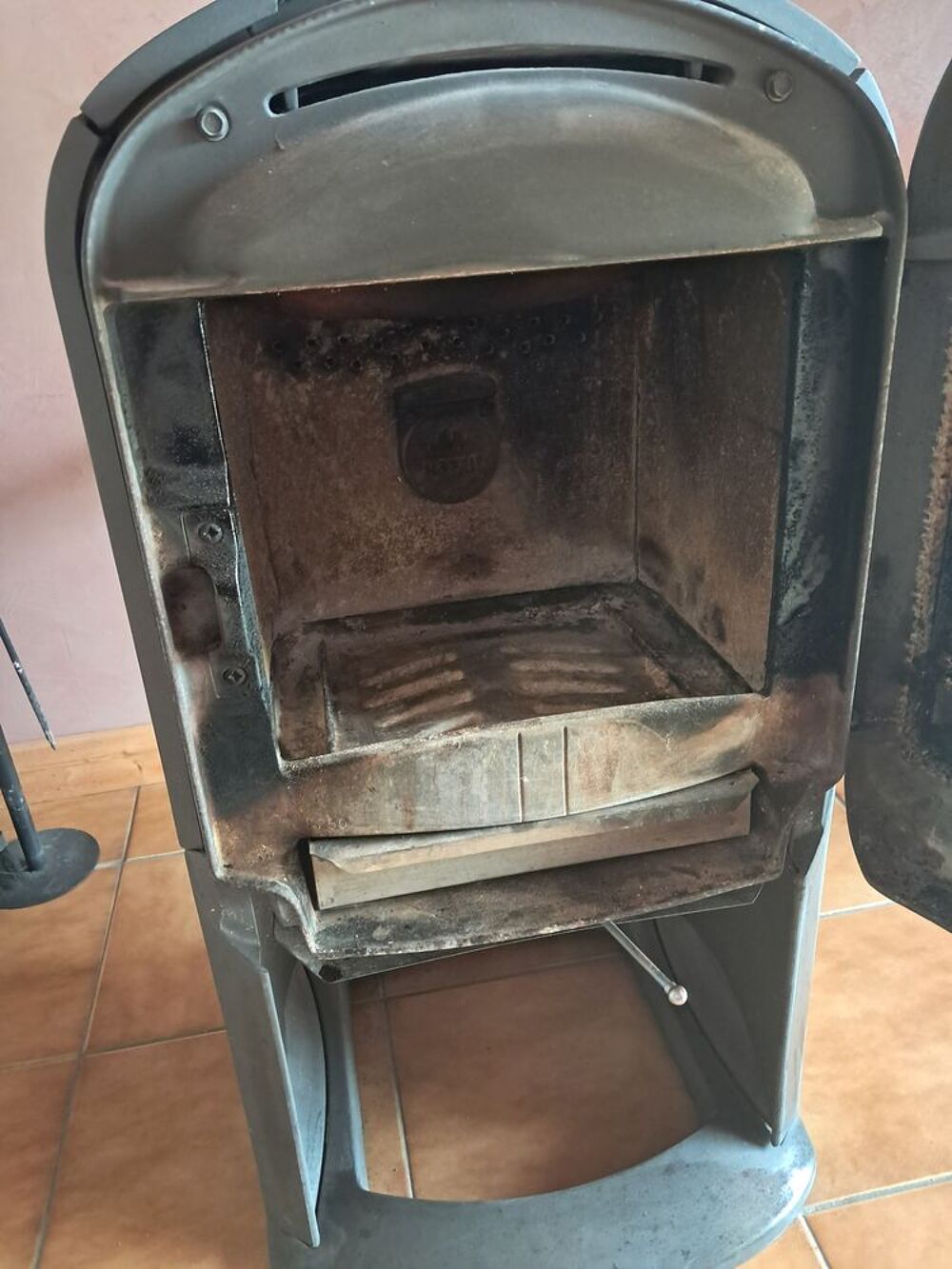 Po&ecirc;le a bois Jotul F 250 Bricolage