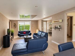  Maison à vendre 8 pièces 198 m²