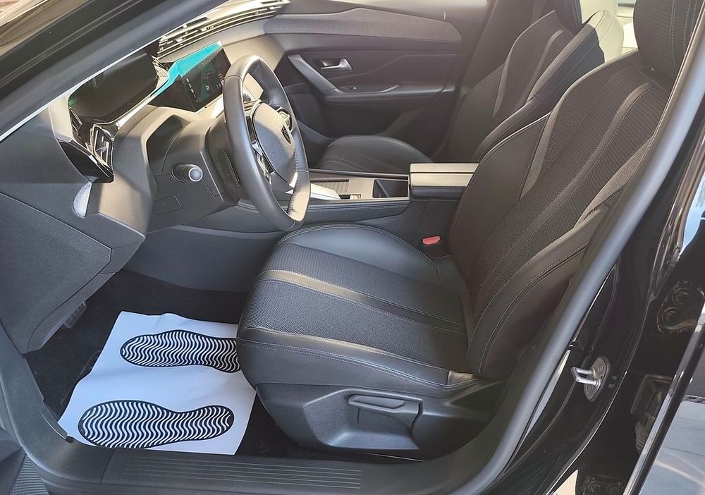 308 PHEV 180 e-EAT8 Allure Pack 2023 occasion 34570 Vailhauqu&egrave;s