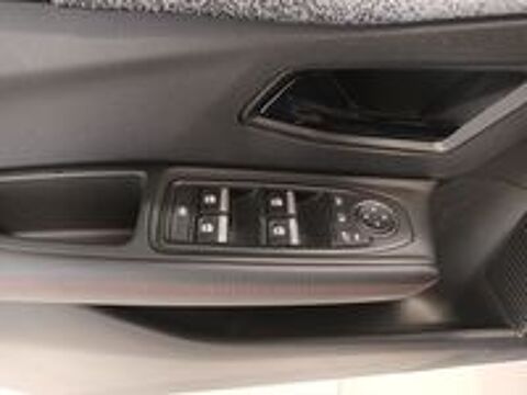 Clio VI Clio TCe 115 ch Techno 2026 occasion 08000 Charleville-M&eacute;zi&egrave;res