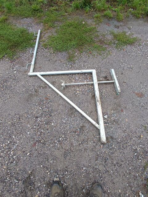 Consoles garde corps altrad  50 M�cot-la-Plagne (73)