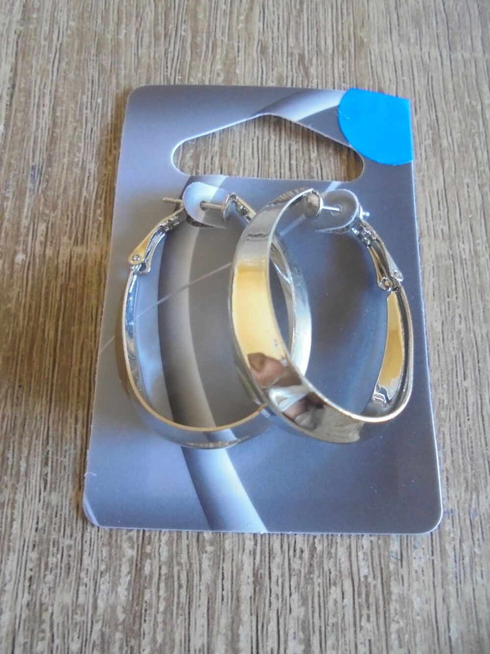Cr&eacute;oles ovales originales (28b) Bijoux et montres