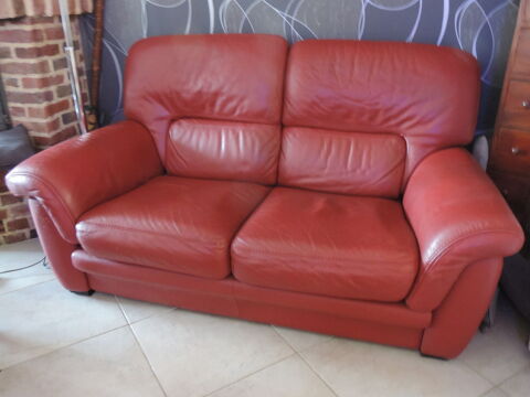 CANAPE CUIR ROUGE 2-3 places 100 Templeuve (59)