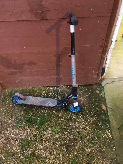 trottinette enfants 10 Cordieux (01)