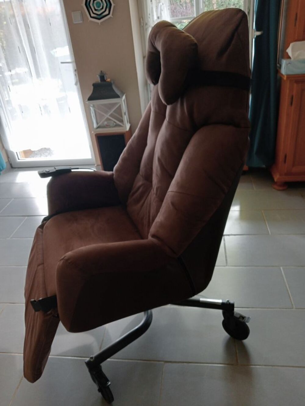 Fauteuil INNOV'SA m&eacute;dicalis&eacute; Meubles