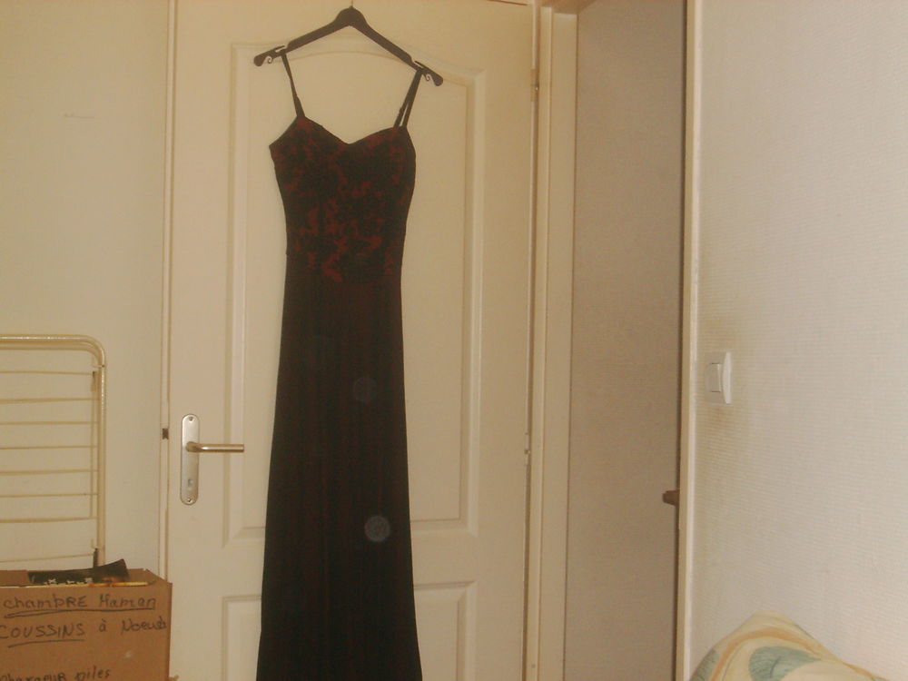 robe de soir&eacute;e Vêtements