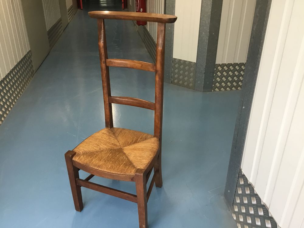 Chaise prie-dieu Meubles