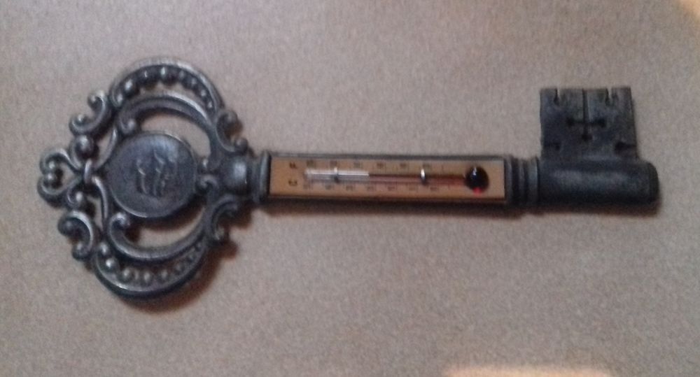 CLEF THERMOMETRE M&eacute;tal Ouvrag&eacute; 