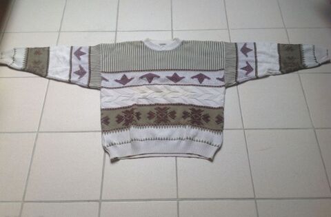PULL MEXX BLANC  MOTIF TAILLE L Envoi Possible
20 Trgunc (29)