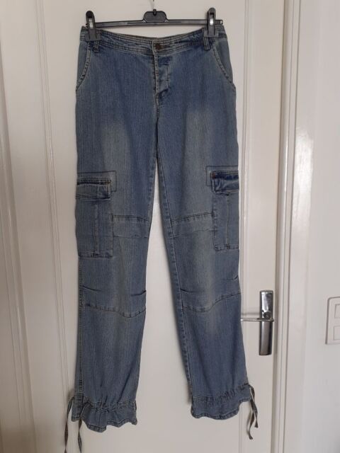 PANTALON  Jeans   T 38/40                 5 Le Cannet (06)