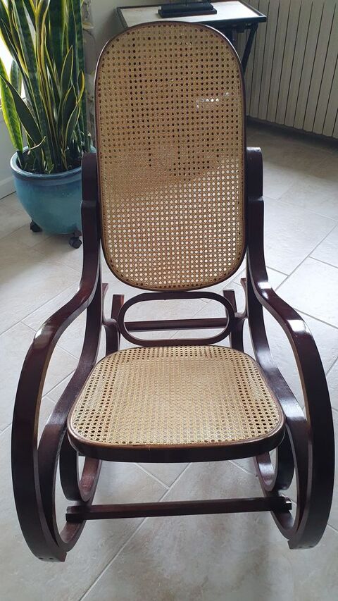 Rocking chair 75 Saint-Martin-en-Bire (77)