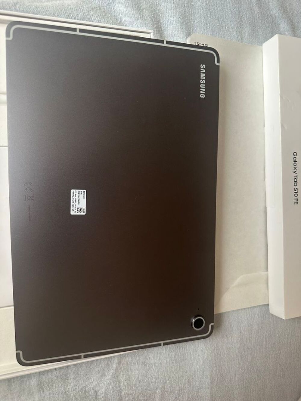 Samsung Galaxy Tab S10 FE+ 128 Go €" Excellent &eacute;tat Téléphones et tablettes