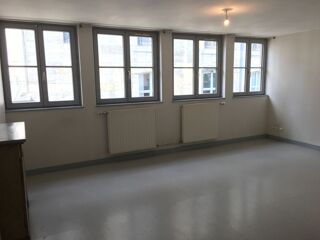  Appartement  louer 4 pices 92 m