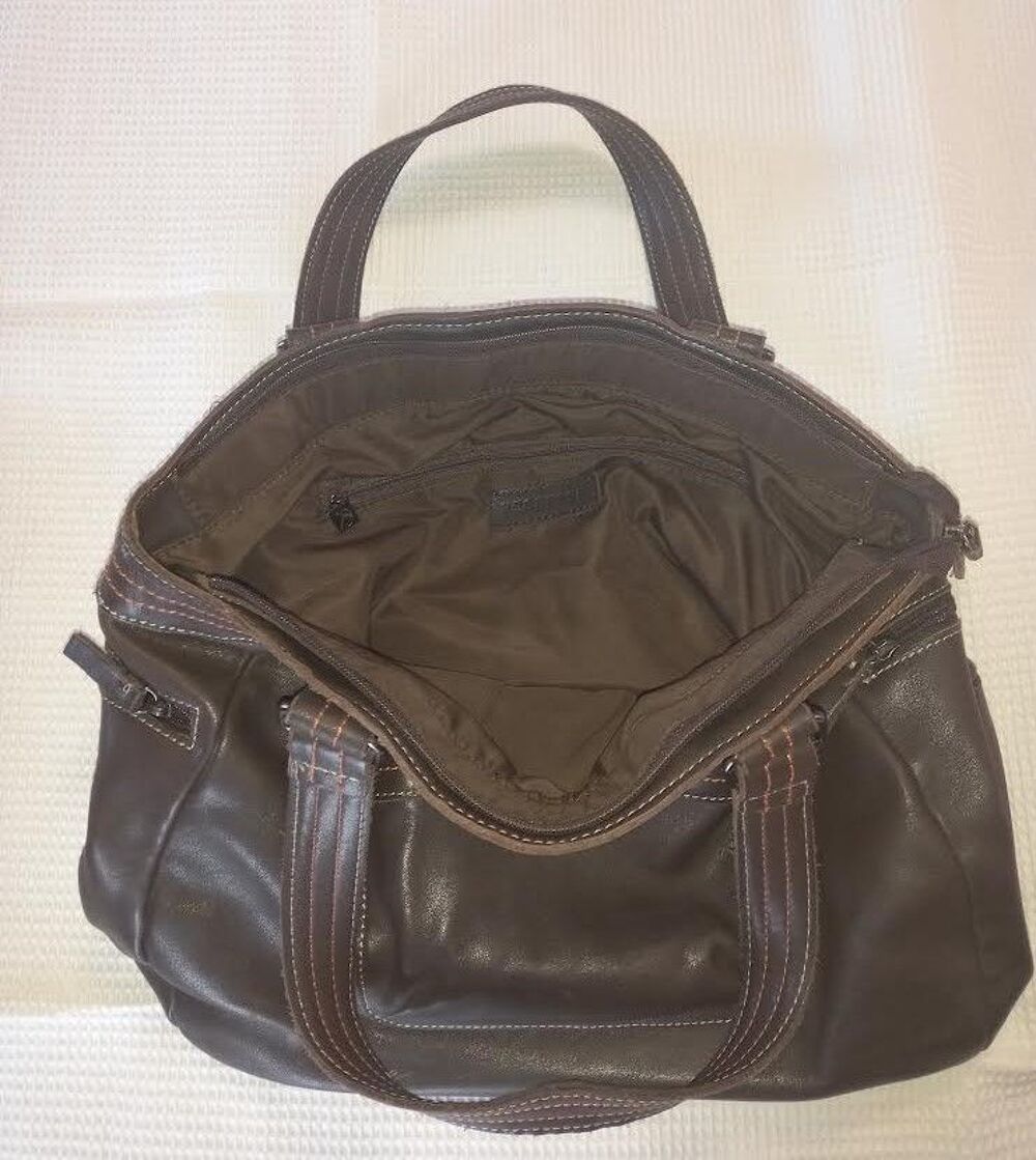 Cuir V&eacute;ritable. Sac &agrave; main Femme. Chic &amp; Fonctionnel. KERENS Maroquinerie